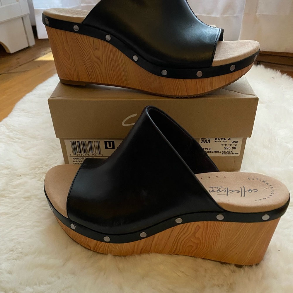 Clarks Black and Tan Wedge Sandals